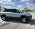 Серый Хендай Туксон, объемом двигателя 2 л и пробегом 173 тыс. км за 8800 $, фото 11 на Automoto.ua
