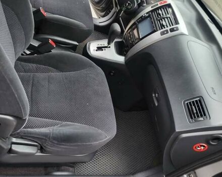 Серый Хендай Туксон, объемом двигателя 1.99 л и пробегом 302 тыс. км за 9300 $, фото 14 на Automoto.ua