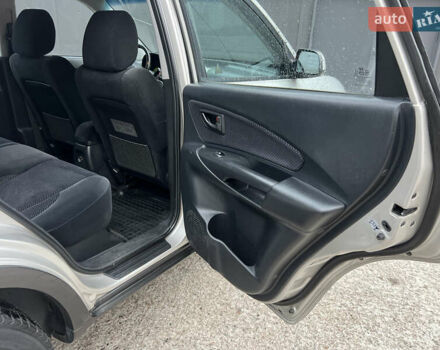 Хендай Туксон 2008 в Киеве на Automoto.ua Серый Хендай Туксон, объемом двигателя 2 л и пробегом 187 тыс. км за 7250 $, фото 41 на Automoto.ua