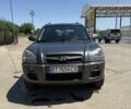 Серый Хендай Туксон, объемом двигателя 1.98 л и пробегом 147 тыс. км за 8900 $, фото 6 на Automoto.ua