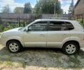Серый Хендай Туксон, объемом двигателя 2 л и пробегом 257 тыс. км за 9000 $, фото 2 на Automoto.ua