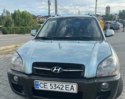 Сірий Хендай Туксон, об'ємом двигуна 2 л та пробігом 240 тис. км за 7300 $, фото 5 на Automoto.ua