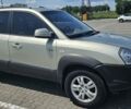 Сірий Хендай Туксон, об'ємом двигуна 1.98 л та пробігом 177 тис. км за 8500 $, фото 8 на Automoto.ua