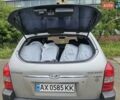 Сірий Хендай Туксон, об'ємом двигуна 1.98 л та пробігом 252 тис. км за 8000 $, фото 26 на Automoto.ua