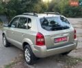 Серый Хендай Туксон, объемом двигателя 2 л и пробегом 230 тыс. км за 8499 $, фото 9 на Automoto.ua