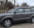 Серый Хендай Туксон, объемом двигателя 2 л и пробегом 95 тыс. км за 8800 $, фото 1 на Automoto.ua