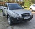 Сірий Хендай Туксон, об'ємом двигуна 2 л та пробігом 370 тис. км за 7500 $, фото 1 на Automoto.ua
