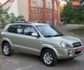 Серый Хендай Туксон, объемом двигателя 2 л и пробегом 230 тыс. км за 8499 $, фото 4 на Automoto.ua