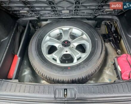 Серый Хендай Туксон, объемом двигателя 2 л и пробегом 207 тыс. км за 8000 $, фото 17 на Automoto.ua