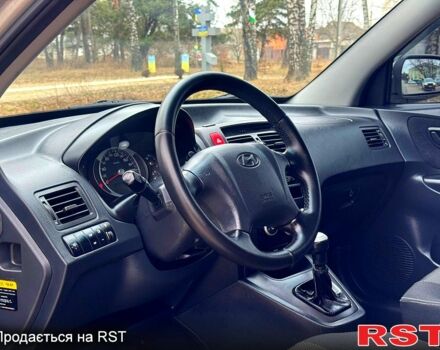 Серый Хендай Туксон, объемом двигателя 20 л и пробегом 170 тыс. км за 7750 $, фото 8 на Automoto.ua