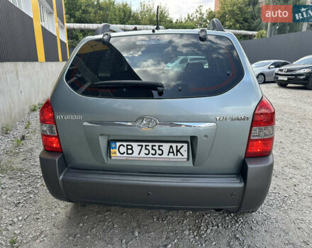 Сірий Хендай Туксон, об'ємом двигуна 1.98 л та пробігом 209 тис. км за 8400 $, фото 9 на Automoto.ua
