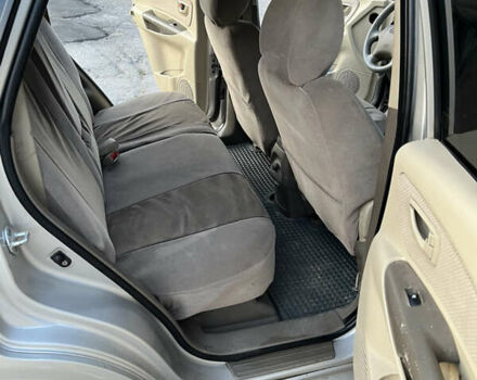 Сірий Хендай Туксон, об'ємом двигуна 1.98 л та пробігом 341 тис. км за 7500 $, фото 9 на Automoto.ua