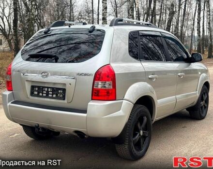 Серый Хендай Туксон, объемом двигателя 20 л и пробегом 170 тыс. км за 7750 $, фото 7 на Automoto.ua