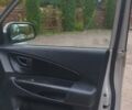 Хендай Туксон 2008 в Бердичеве на Automoto.ua Серый Хендай Туксон, объемом двигателя 1.98 л и пробегом 201 тыс. км за 8299 $, фото 48 на Automoto.ua