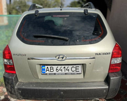 Сірий Хендай Туксон, об'ємом двигуна 1.98 л та пробігом 233 тис. км за 8100 $, фото 1 на Automoto.ua