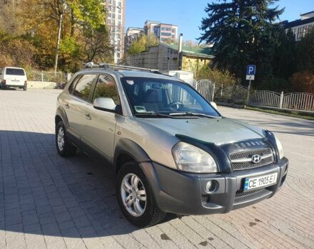 Хендай Туксон 2008 у Тернополі на Automoto.ua Сірий Хендай Туксон, об'ємом двигуна 2 л та пробігом 186 тис. км за 6600 $, фото 7 на Automoto.ua