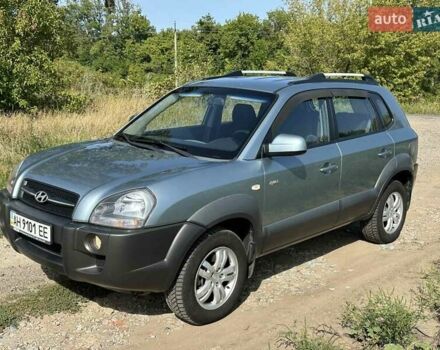 Сірий Хендай Туксон, об'ємом двигуна 1.98 л та пробігом 161 тис. км за 8900 $, фото 33 на Automoto.ua