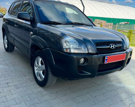 Сірий Хендай Туксон, об'ємом двигуна 2 л та пробігом 172 тис. км за 8550 $, фото 1 на Automoto.ua