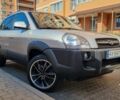 Серый Хендай Туксон, объемом двигателя 2.7 л и пробегом 209 тыс. км за 8800 $, фото 22 на Automoto.ua
