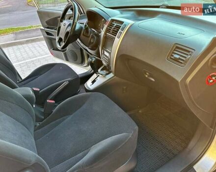 Серый Хендай Туксон, объемом двигателя 2 л и пробегом 164 тыс. км за 9300 $, фото 29 на Automoto.ua