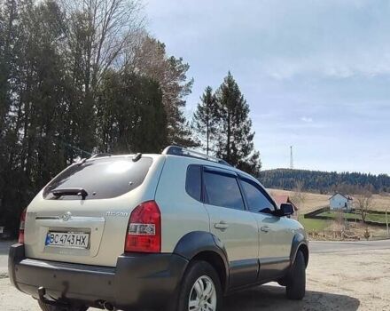 Сірий Хендай Туксон, об'ємом двигуна 1.98 л та пробігом 270 тис. км за 8400 $, фото 9 на Automoto.ua