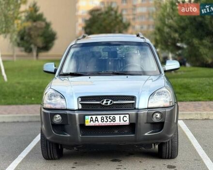 Серый Хендай Туксон, объемом двигателя 2 л и пробегом 48 тыс. км за 11800 $, фото 14 на Automoto.ua