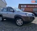 Серый Хендай Туксон, объемом двигателя 2 л и пробегом 178 тыс. км за 8700 $, фото 1 на Automoto.ua