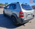 Хендай Туксон 2008 у Полтаві на Automoto.ua Сірий Хендай Туксон, об'ємом двигуна 2 л та пробігом 222 тис. км за 7200 $, фото 1 на Automoto.ua