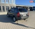 Серый Хендай Туксон, объемом двигателя 2 л и пробегом 220 тыс. км за 7950 $, фото 6 на Automoto.ua
