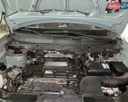 Сірий Хендай Туксон, об'ємом двигуна 2.02 л та пробігом 226 тис. км за 9200 $, фото 28 на Automoto.ua