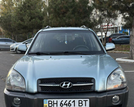 Серый Хендай Туксон, объемом двигателя 1.98 л и пробегом 246 тыс. км за 7500 $, фото 9 на Automoto.ua