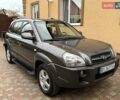 Хендай Туксон 2008 в Миргороде на Automoto.ua Серый Хендай Туксон, объемом двигателя 1.98 л и пробегом 177 тыс. км за 7950 $, фото 27 на Automoto.ua