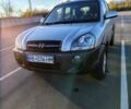 Хендай Туксон 2008 у Вінниці на Automoto.ua Сірий Хендай Туксон, об'ємом двигуна 1.98 л та пробігом 126 тис. км за 8350 $, фото 1 на Automoto.ua