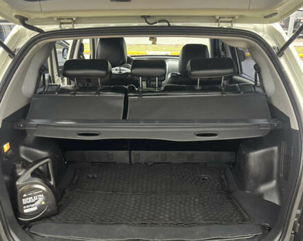 Серый Хендай Туксон, объемом двигателя 1.98 л и пробегом 151 тыс. км за 8100 $, фото 9 на Automoto.ua