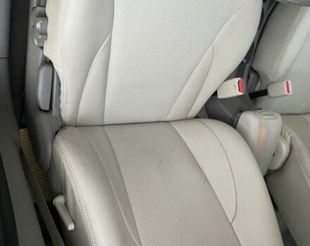 Сірий Хендай Туксон, об'ємом двигуна 2 л та пробігом 170 тис. км за 7600 $, фото 15 на Automoto.ua