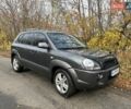 Серый Хендай Туксон, объемом двигателя 1.98 л и пробегом 220 тыс. км за 8500 $, фото 8 на Automoto.ua