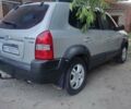 Сірий Хендай Туксон, об'ємом двигуна 1.99 л та пробігом 350 тис. км за 7800 $, фото 5 на Automoto.ua
