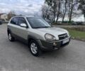 Хендай Туксон 2008 в Жмеренке на Automoto.ua Серый Хендай Туксон, объемом двигателя 2 л и пробегом 228 тыс. км за 6900 $, фото 1 на Automoto.ua