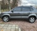 Сірий Хендай Туксон, об'ємом двигуна 2 л та пробігом 170 тис. км за 7600 $, фото 4 на Automoto.ua