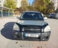 Хендай Туксон 2008 у Тернополі на Automoto.ua Сірий Хендай Туксон, об'ємом двигуна 2 л та пробігом 186 тис. км за 6600 $, фото 8 на Automoto.ua