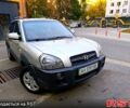 Серый Хендай Туксон, объемом двигателя 2.7 л и пробегом 160 тыс. км за 8900 $, фото 2 на Automoto.ua