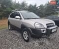 Сірий Хендай Туксон, об'ємом двигуна 1.99 л та пробігом 136 тис. км за 9900 $, фото 2 на Automoto.ua