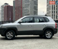 Хендай Туксон 2008 в Киеве на Automoto.ua Серый Хендай Туксон, объемом двигателя 2 л и пробегом 187 тыс. км за 7250 $, фото 13 на Automoto.ua