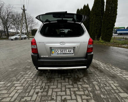 Сірий Хендай Туксон, об'ємом двигуна 1.98 л та пробігом 36 тис. км за 12800 $, фото 7 на Automoto.ua