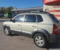 Хендай Туксон 2008 у Тернополі на Automoto.ua Сірий Хендай Туксон, об'ємом двигуна 2 л та пробігом 186 тис. км за 6600 $, фото 9 на Automoto.ua