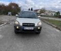Хендай Туксон 2008 в Жмеренке на Automoto.ua Серый Хендай Туксон, объемом двигателя 2 л и пробегом 228 тыс. км за 6900 $, фото 2 на Automoto.ua