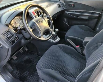 Хендай Туксон 2008 у Вінниці на Automoto.ua Сірий Хендай Туксон, об'ємом двигуна 1.98 л та пробігом 126 тис. км за 8350 $, фото 7 на Automoto.ua