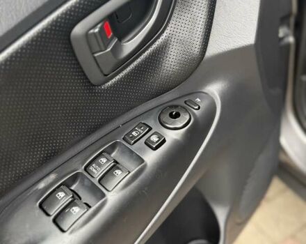 Сірий Хендай Туксон, об'ємом двигуна 2 л та пробігом 187 тис. км за 7700 $, фото 32 на Automoto.ua