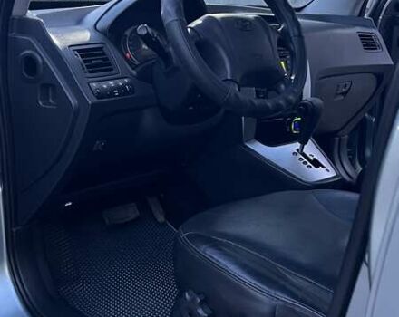 Хендай Туксон 2008 в Шаргороде на Automoto.ua Серый Хендай Туксон, объемом двигателя 1.98 л и пробегом 143 тыс. км за 10300 $, фото 7 на Automoto.ua