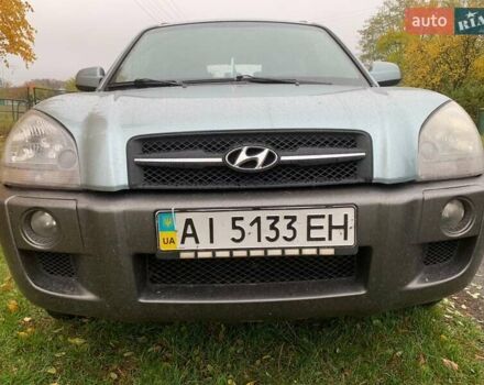 Хендай Туксон 2008 в Яготине на Automoto.ua Серый Хендай Туксон, объемом двигателя 2 л и пробегом 285 тыс. км за 8500 $, фото 1 на Automoto.ua